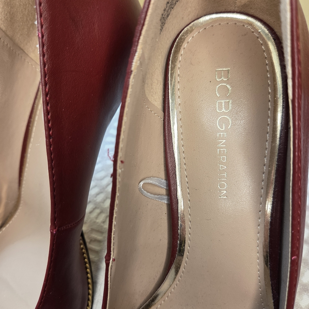 BCBGeneration Elegant Dark Red Burgendy Women's 4inch Heels Sz 9.5 NWOT - Picture 5 of 7